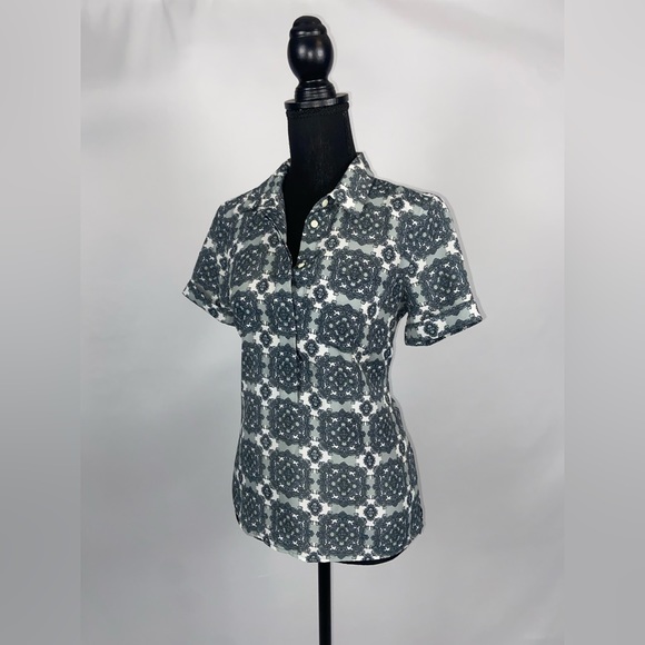 J.Crew Top Blouse Short Sleeve Geometric Pattern Size 2 - Picture 1 of 12